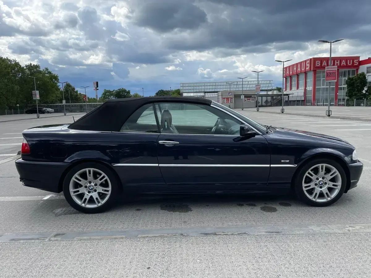 Gebraucht BMW 325 Cabriolet Sport Line 192 PS (141 kW) 2000 Blau Cabrio