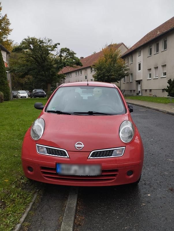 Rot Gebraucht 2009 Nissan Micra Kleinwagen | 650 € (Superpreis) - Bild 1/4