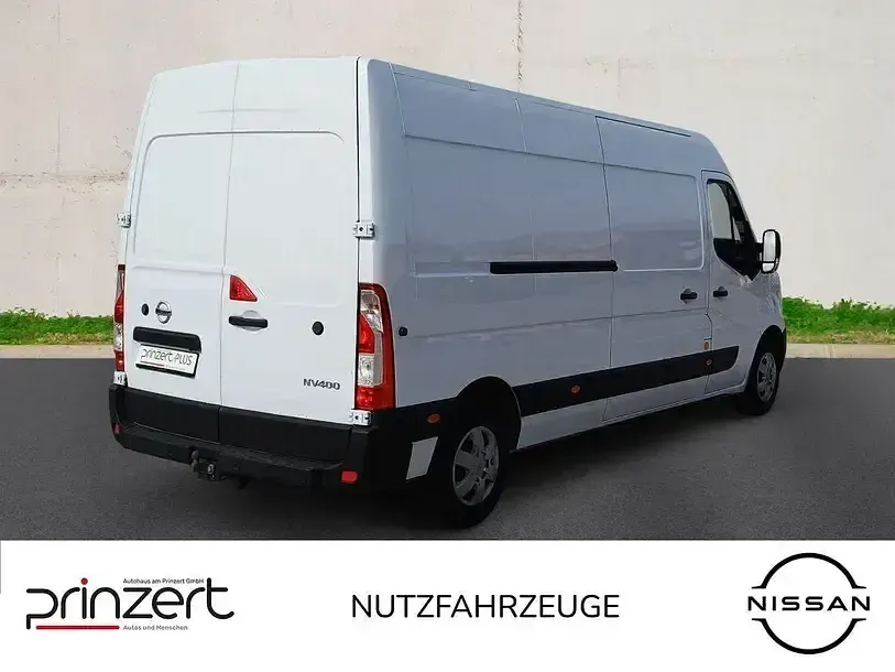 Gebraucht Nissan NV400 180 PS (132 kW) 2021 Weiss Van