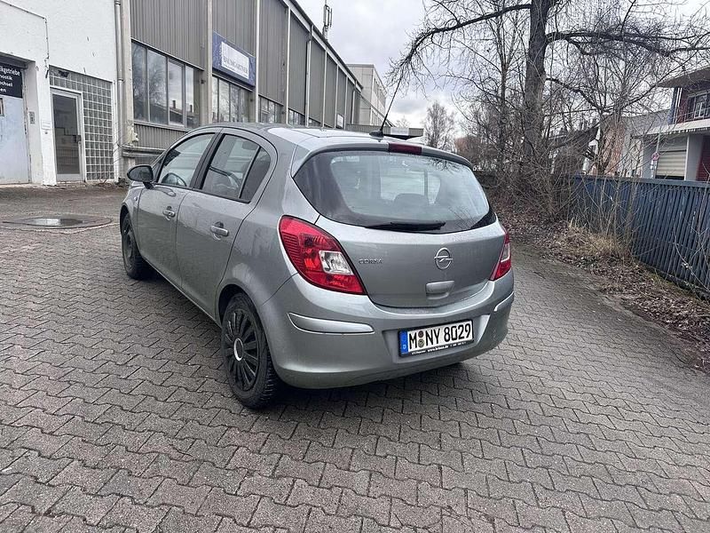 Gebraucht Opel Corsa Active 101 PS (74 kW) 2013 Grau Kleinwagen