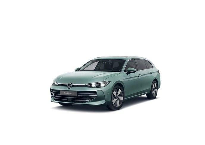 Maripositgrün metallic Gebraucht 2025 VW Passat Elegance Kombi | 43.990 € (Fairer Preis) - Bild 1/4