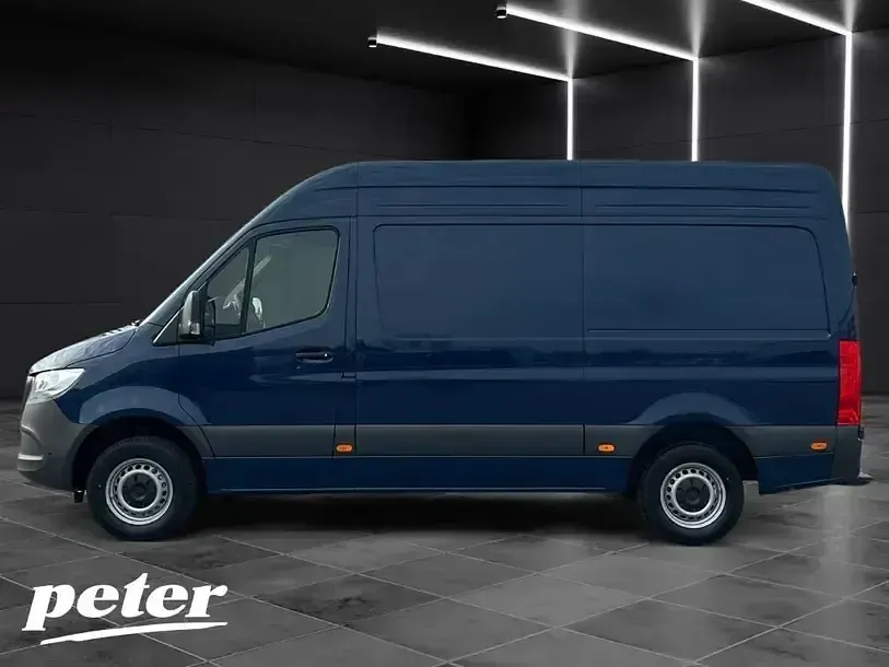 Gebraucht Mercedes Sprinter 150 PS (110 kW) 2025 Blau Van