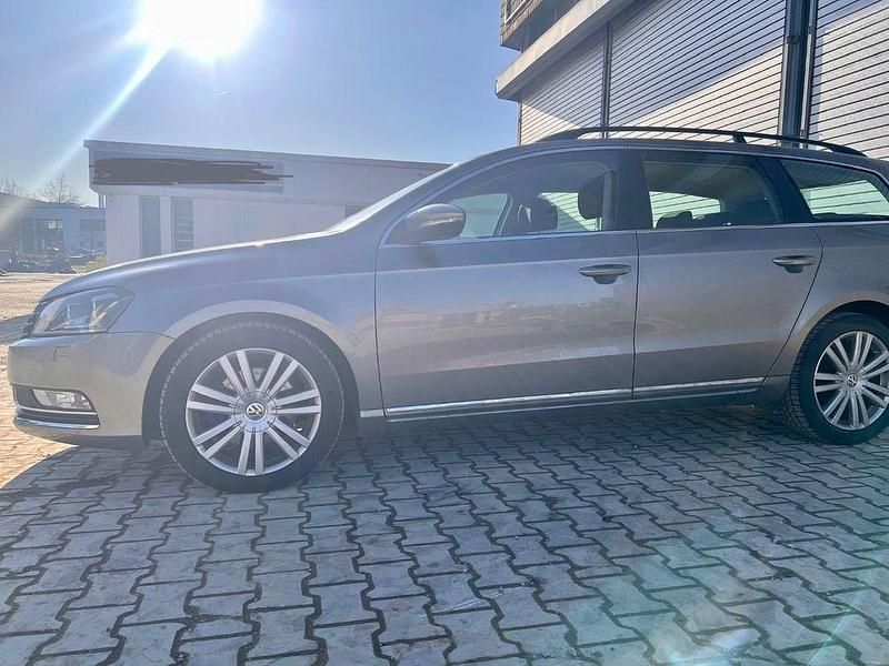 Gebraucht VW Passat Comfortline 177 PS (130 kW) 2013 Kombi