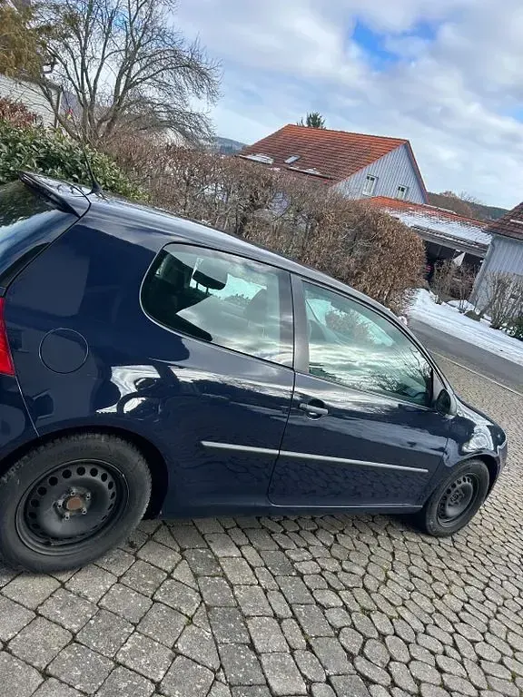 Gebraucht VW Golf VI Trendline 75 PS (55 kW) 2008 Blau Kleinwagen