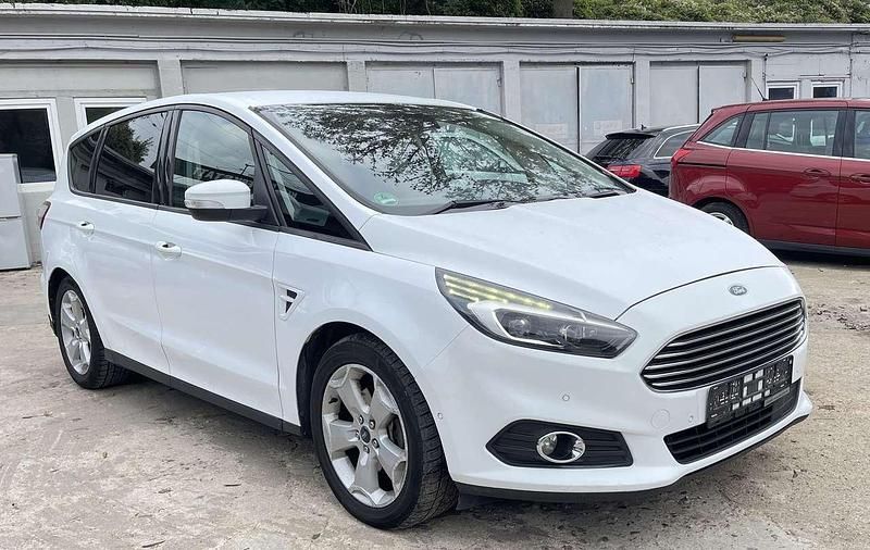 Frozen white Gebraucht 2015 Ford S-MAX Trend Van / Kleinbus | 4.800 € - Bild 1/4