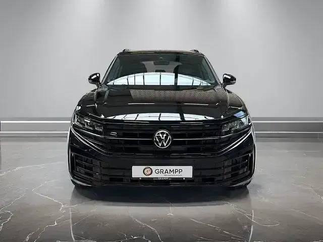 Gebraucht VW Touareg R 462 PS (339 kW) 2024 Schwarz SUV