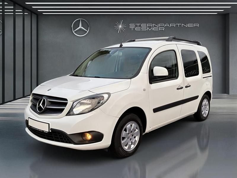 Weiß Gebraucht 2020 Mercedes Citan 111 Kombi | 12.800 € (Guter Preis) - Bild 1/3