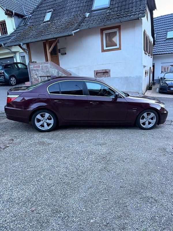 Gebraucht BMW 525 218 PS (160 kW) 2008 Andere farben Limousine