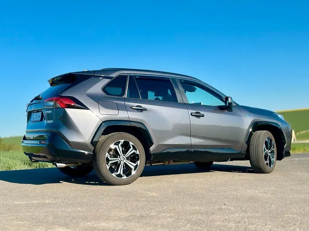 Gebraucht Suzuki Across 306 PS (225 kW) 2020 Grau SUV