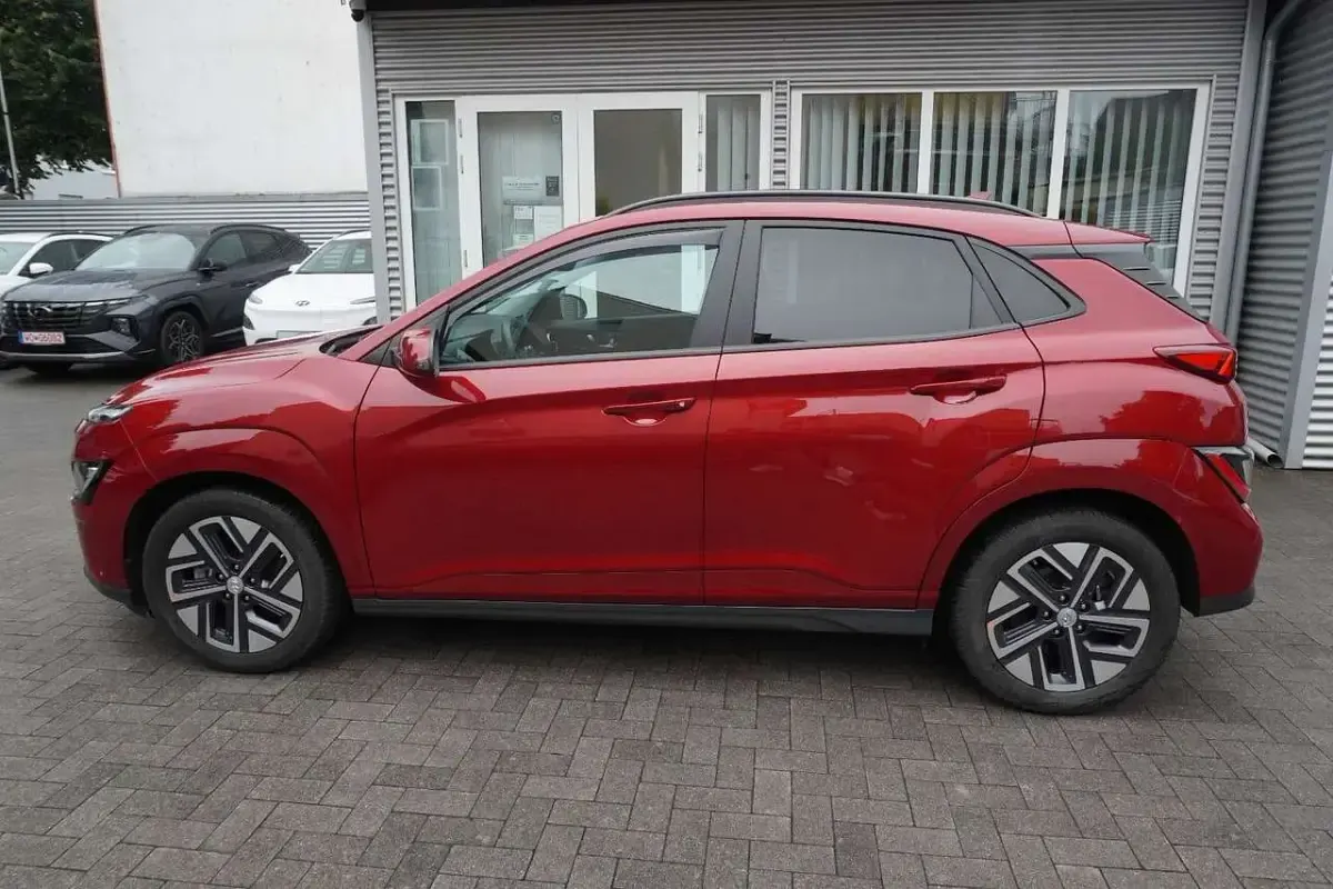 Gebraucht Hyundai Kona Prime 150 kW (204 PS) 2022 Rot SUV