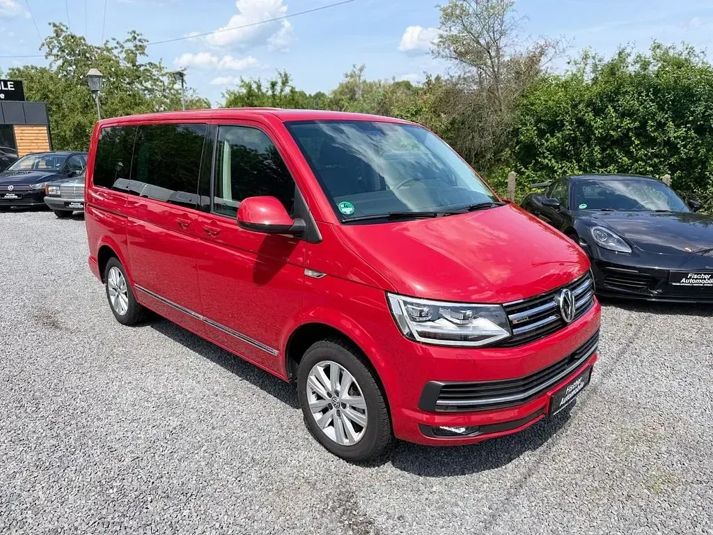 Gebraucht VW Caravelle Highline 204 PS (150 kW) 2017 Kirschrot Van