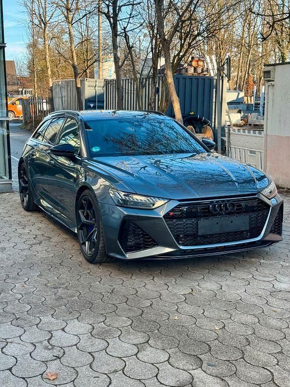 Gebraucht Audi V8 Performance 630 PS (463 kW) 2025 Grau Limousine