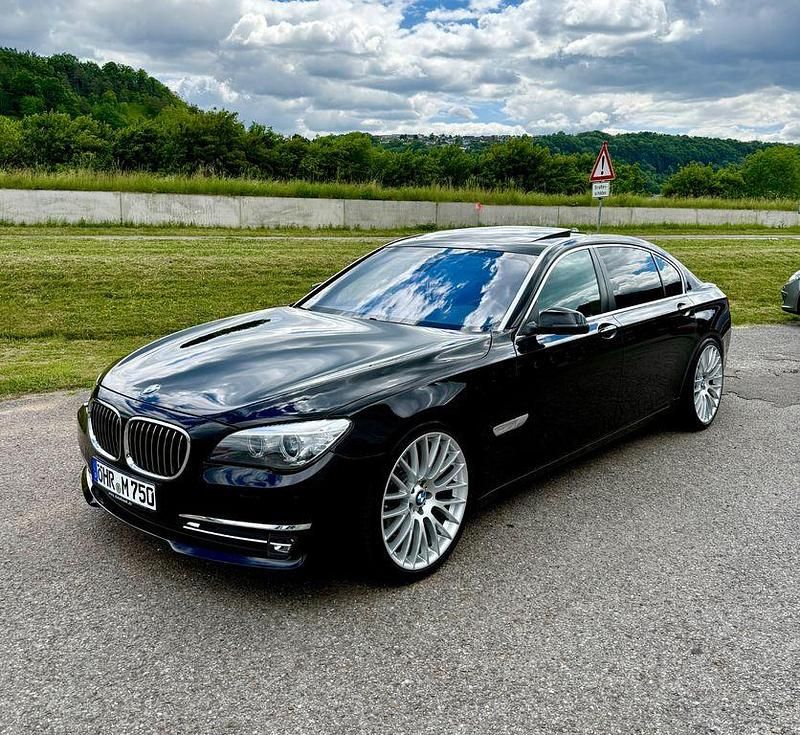 Schwarz Gebraucht 2014 BMW 750L Performance Limousine | 19.500 € (Superpreis) - Bild 1/4