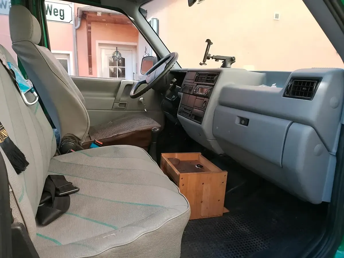 Gebraucht VW T4 83 PS (61 kW) 1994 Grün Van