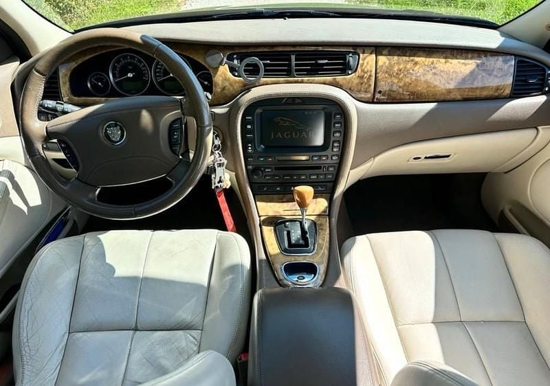 Grau Gebraucht 2004 Jaguar S-Type S Limousine | 4.300 € (Guter Preis) - Bild 1/4