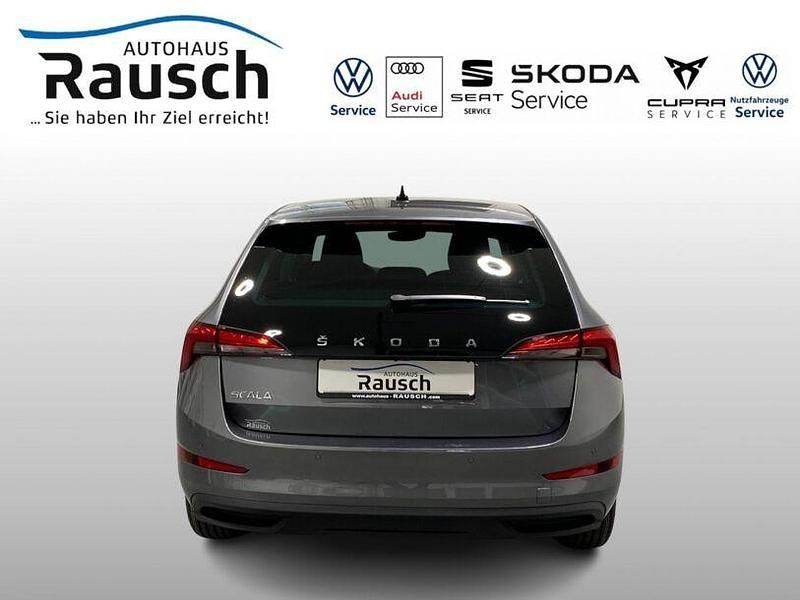 Gebraucht Skoda Scala Style 110 PS (80 kW) 2024 Grau Kleinwagen