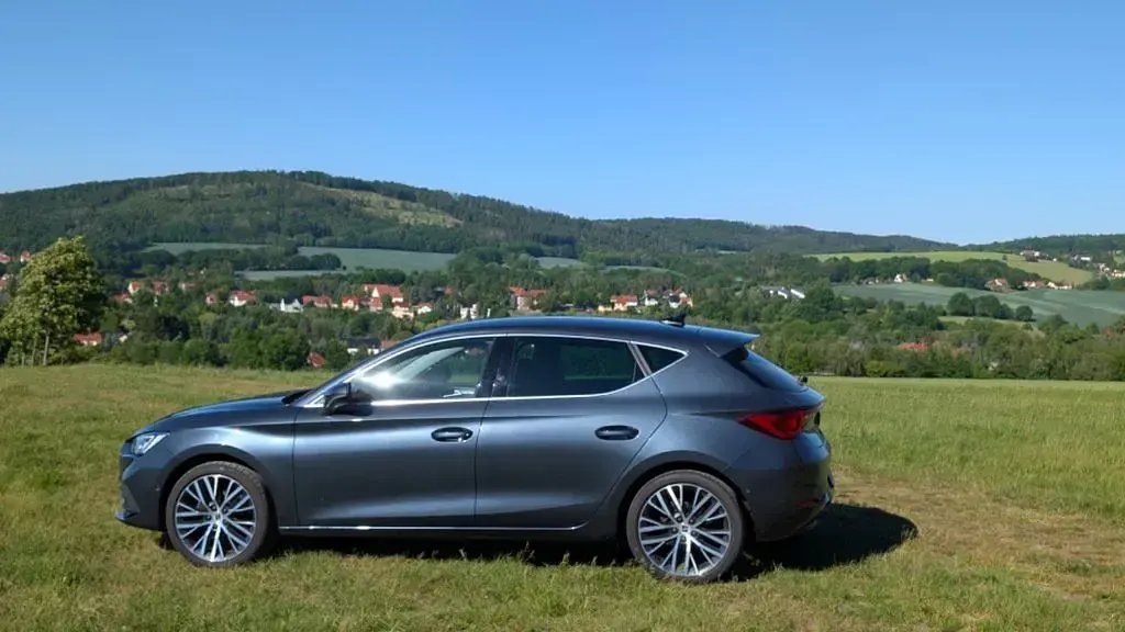Gebraucht Seat Leon XCELLENCE 150 PS (110 kW) 2020 Grau Limousine