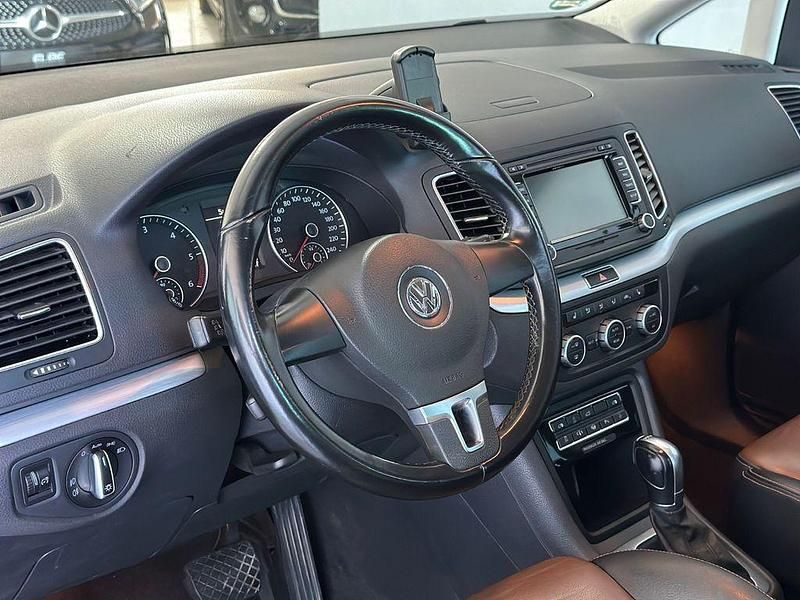 Gebraucht VW Sharan Highline 177 PS (130 kW) 2015 Schwarz Van / Kleinbus