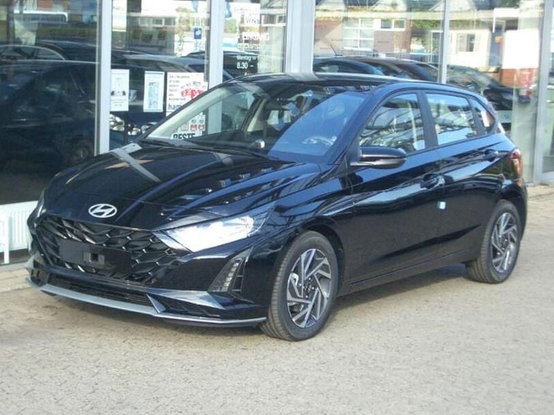Schwarz Neu 2025 Hyundai i20 Trend Kleinwagen | 22.890 € (Fairer Preis) - Bild 1/4