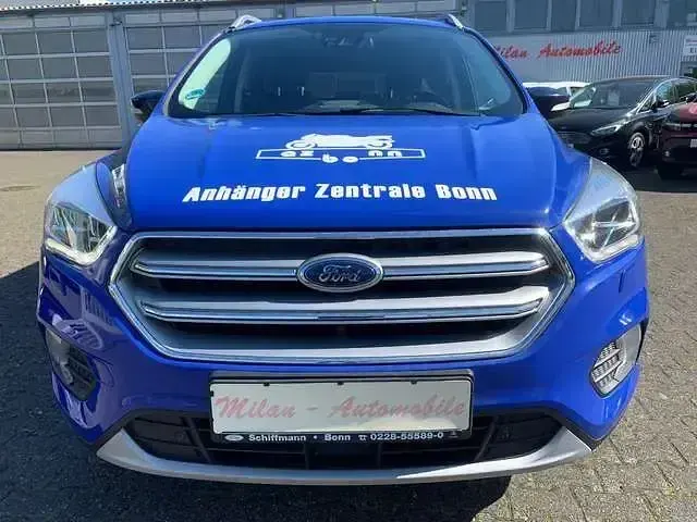 Second-hand Ford Kuga 150 CP (110 kW) 2017 Albastru SUV