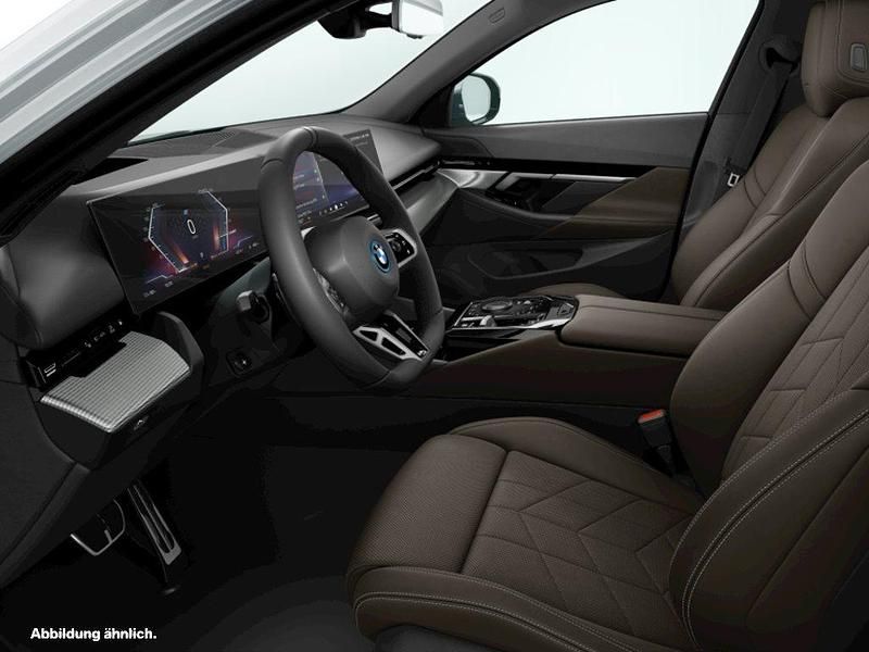 Gebraucht BMW i5 M Sport 289 kW (394 PS) 2025 Grau Limousine