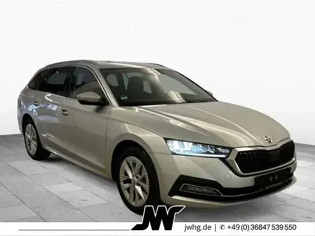 Gebraucht Skoda Octavia Style 150 PS (110 kW) 2023 Brilliantsilber metallic Kombi