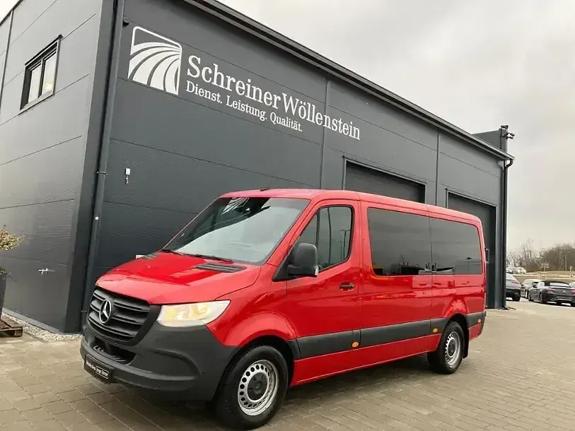 Gebraucht Mercedes Sprinter 170 PS (125 kW) 2022 Rot jupiterrot Van
