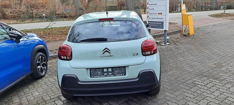 Gebraucht Citroën C3 Feel 68 PS (50 kW) 2018 Grün Kleinwagen