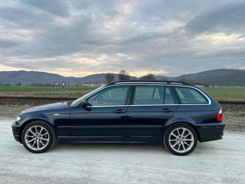 Gebraucht BMW 316 116 PS (85 kW) 2005 Blau Kombi