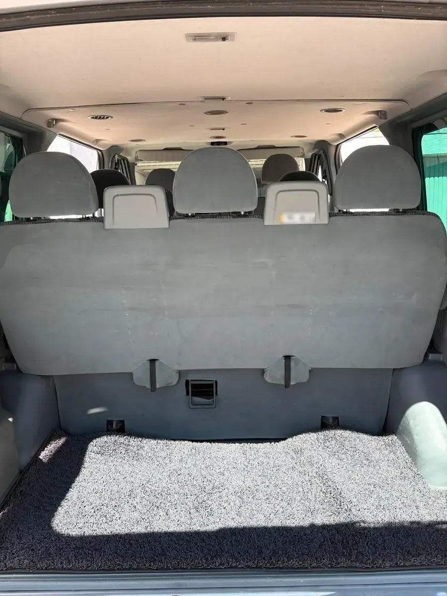 Gebraucht Ford Transit Tourneo 140 PS (102 kW) 2009 Silber Van / Kleinbus