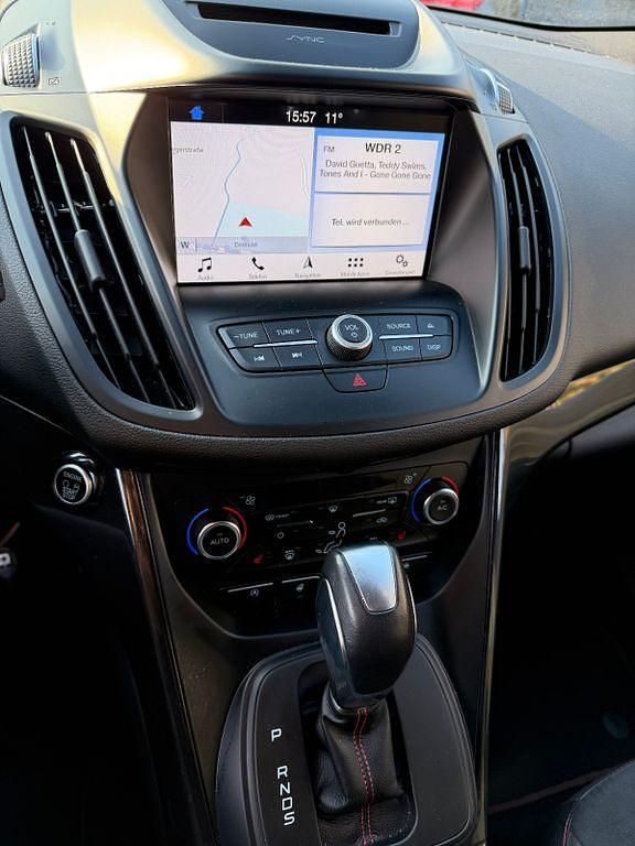 Gebraucht Ford Kuga ST-Line 150 PS (110 kW) 2019 Blau SUV