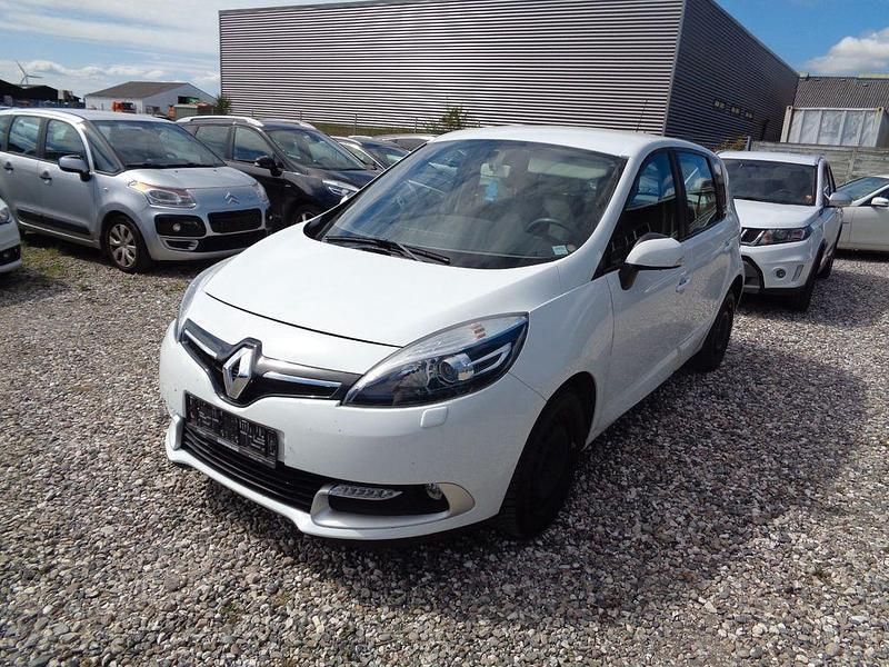 Weiß Gebraucht 2016 Renault Scénic III Authentique Van / Kleinbus | 5.400 € (Guter Preis) - Bild 1/4