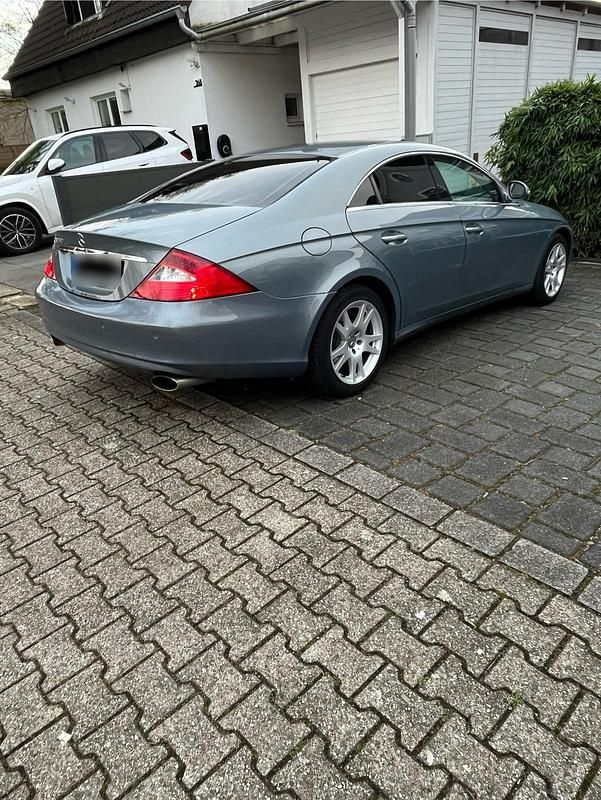 Gebraucht Mercedes CLS350 272 PS (200 kW) 2004 Grau Limousine