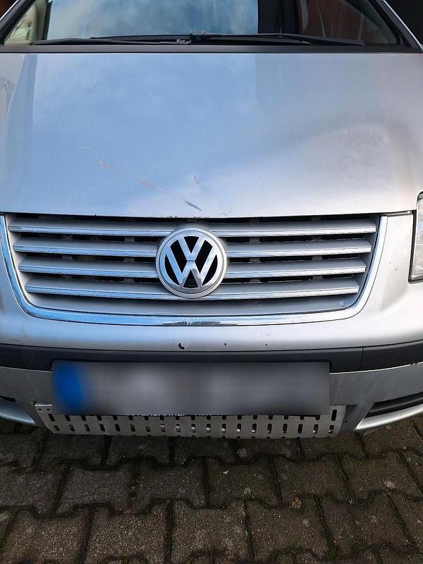 Gebraucht VW Sharan 140 PS (102 kW) 2009 Silber Van / Kleinbus