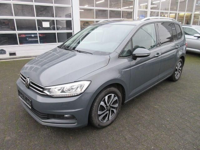 Delfingrau metallic Gebraucht 2021 VW Touran Active Van / Kleinbus | 21.988 € (Fairer Preis) - Bild 1/4