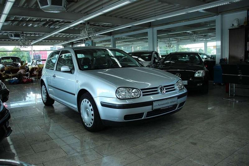 Gebraucht VW Golf IV 101 PS (74 kW) 2000 Grau Limousine