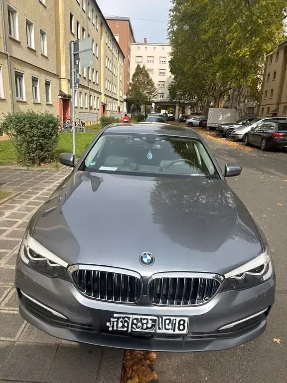 Używany BMW 530e iPerformance 252 KM (185 kW) 2017 Srebrny Sedan/Limuzyna