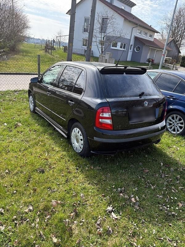 Gebraucht Skoda Fabia Comfort 75 PS (55 kW) 2003 Blau Limousine