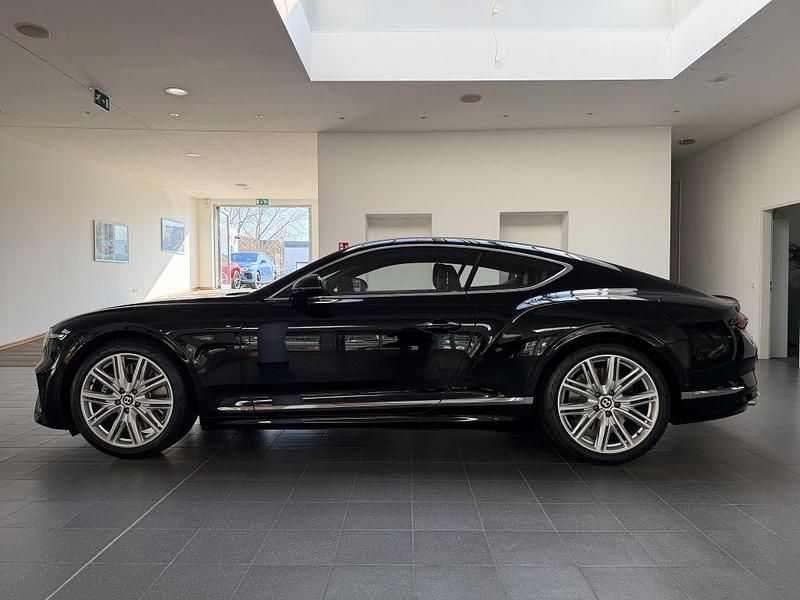 Neu Bentley Continental 680 PS (500 kW) 2025 Schwarz Coupé