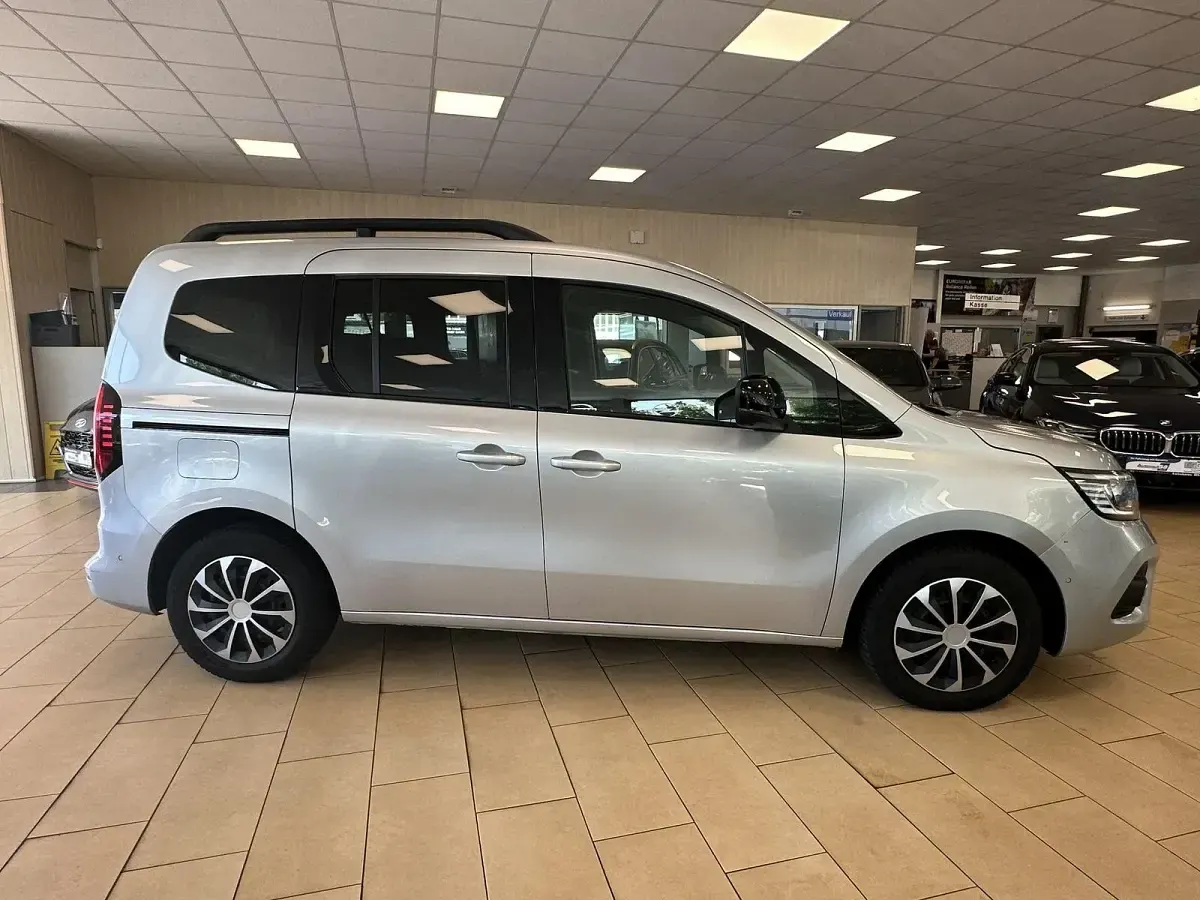 Gebraucht Renault Kangoo Intens 95 PS (69 kW) 2023 Grau Van / Kleinbus