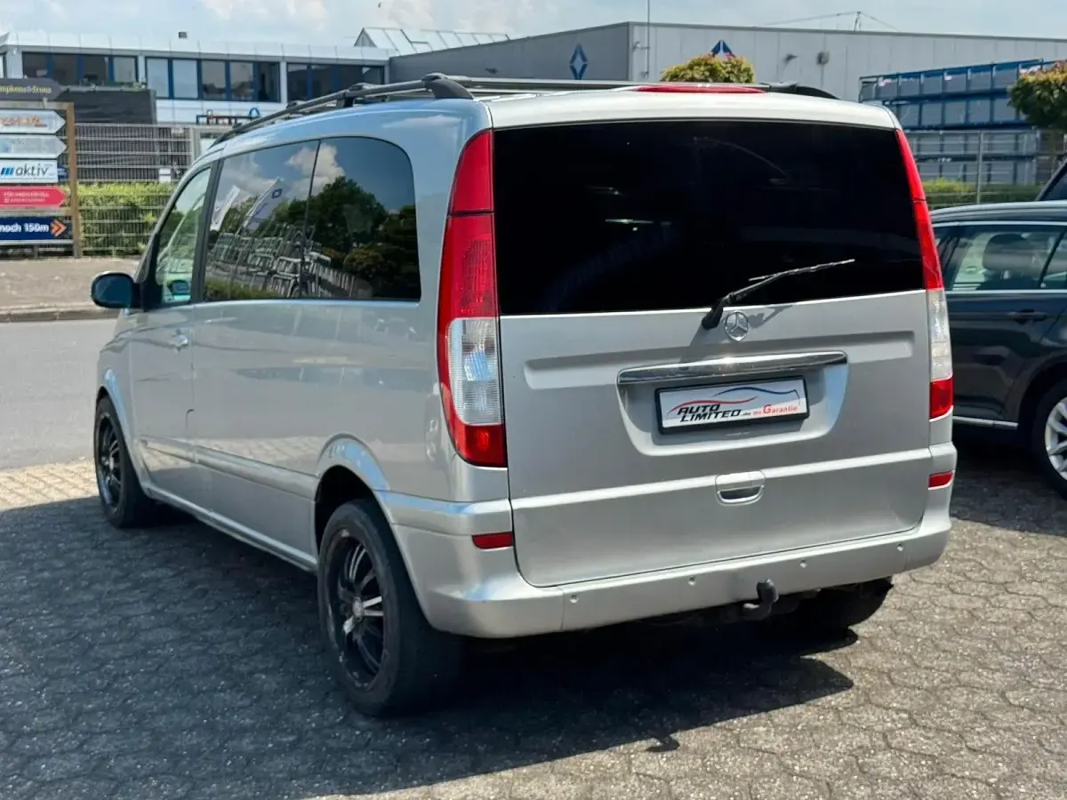 Gebraucht Mercedes Viano 204 PS (150 kW) 2006 Silber Van / Kleinbus