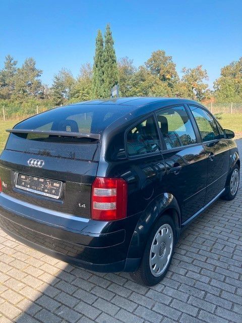 Gebraucht Audi A2 75 PS (55 kW) 2002 Schwarz Kleinwagen
