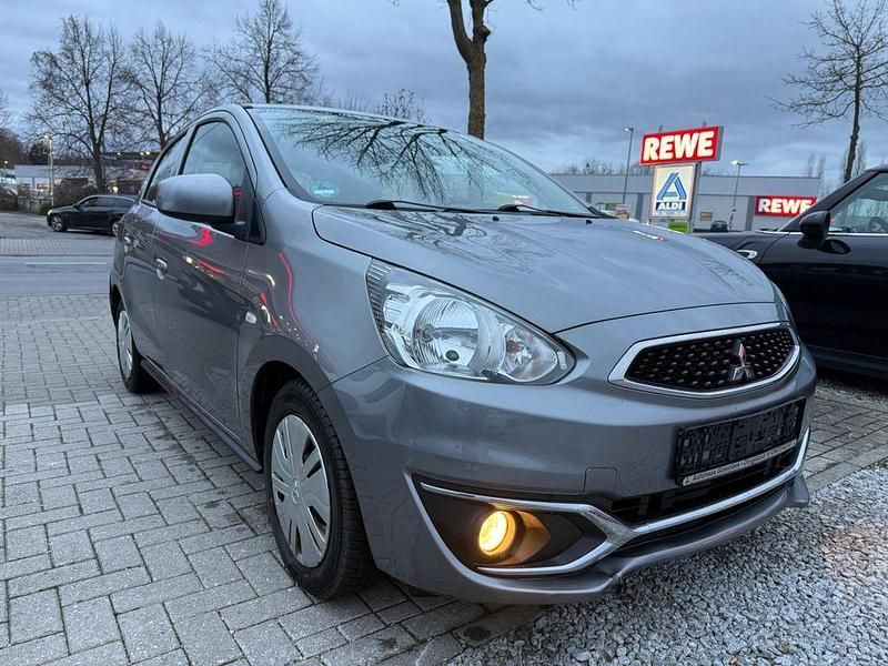 Gebraucht Mitsubishi Space Star Edition 71 PS (52 kW) 2017 Grau Limousine