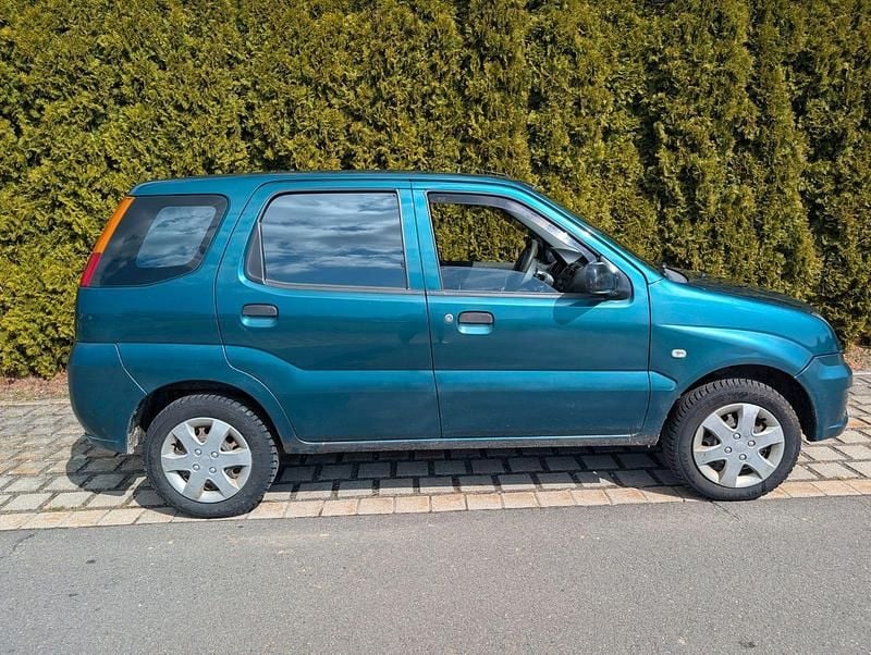Gebraucht Subaru Justy 94 PS (69 kW) 2006 Grün Kleinwagen