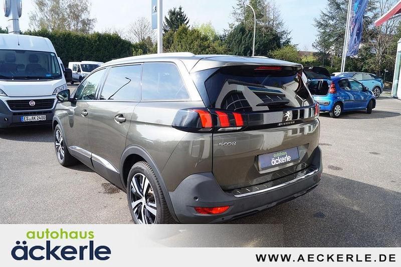 Gebraucht Peugeot 5008 Allure 131 PS (96 kW) 2019 Lackierung smart grey/ klarlac SUV