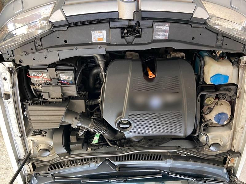 Second-hand VW Bora 105 CP (77 kW) 2001 Argintiu Berlinǎ