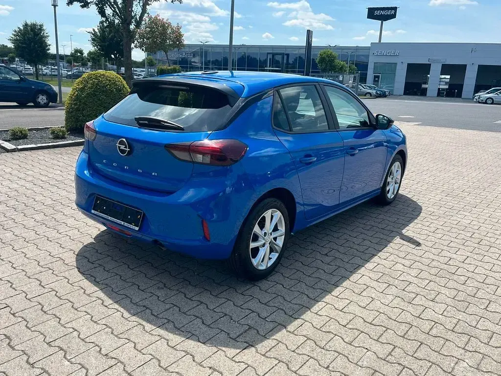 Gebraucht Opel Corsa Basis 101 PS (74 kW) 2024 Blau Kleinwagen