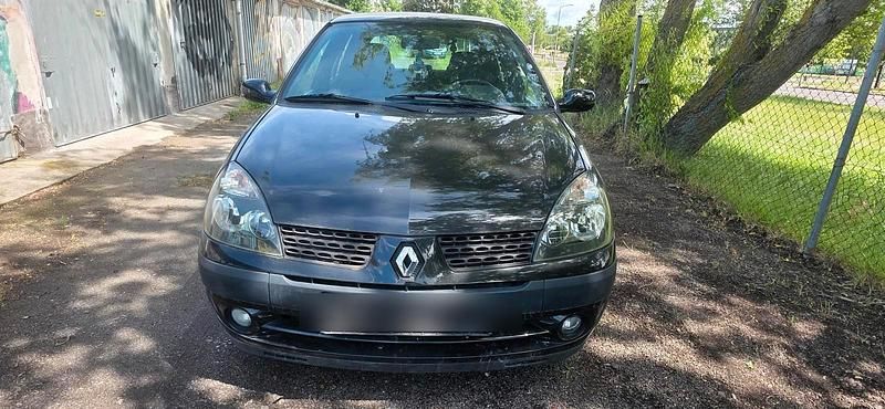 Schwarz Gebraucht 2004 Renault Clio II Kleinwagen | 899 € (Superpreis) - Bild 1/4