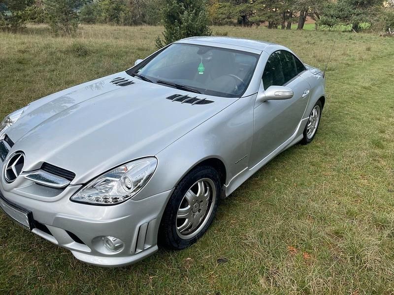 Silber Gebraucht 2004 Mercedes SLK200 AMG Cabrio | 5.599 € (Guter Preis) - Bild 1/4