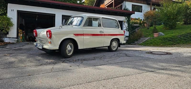 Weiß Gebraucht 1965 Trabant 600 Kleinwagen | 15.000 € - Bild 1/4